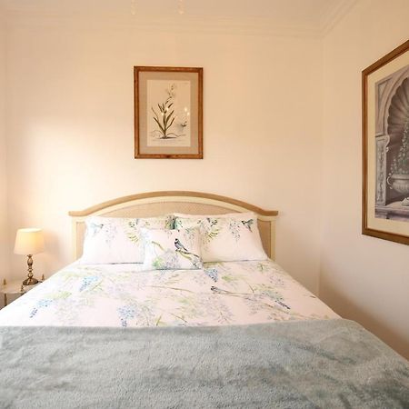 Bridgecroft Villa - French Provincial In Richmond With Spa Екстериор снимка
